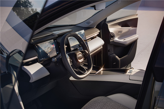 "Handcar Internet" experience is super expected, no one understands the smart cockpit better than Lynk & Co 08 _fororder_image008